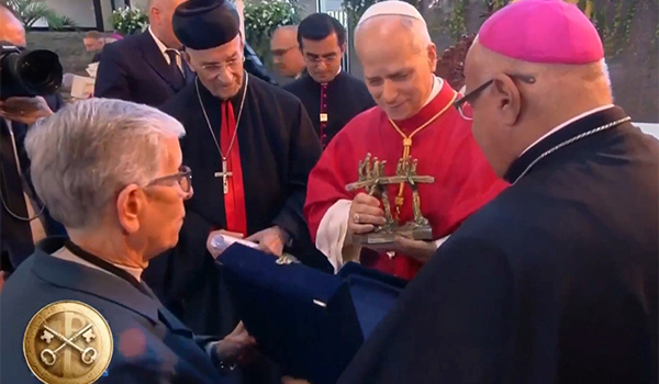 Cadeau des Consacrés – Rencontre avec le Pape Léon XIV